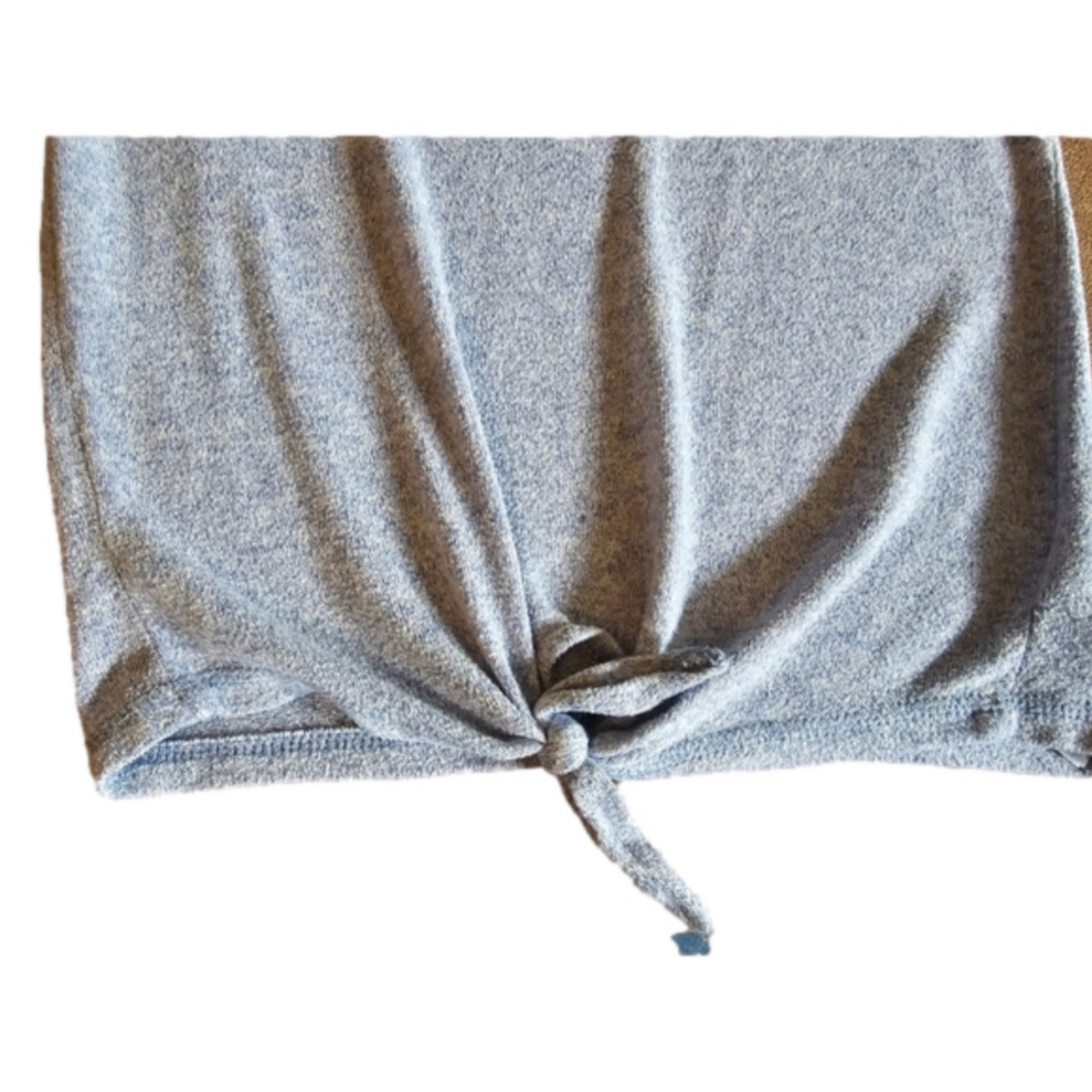 6/$20 Old Navy Lightweight Sweater With Front Tie Size 6-7 Girl - Picture 2 of 5